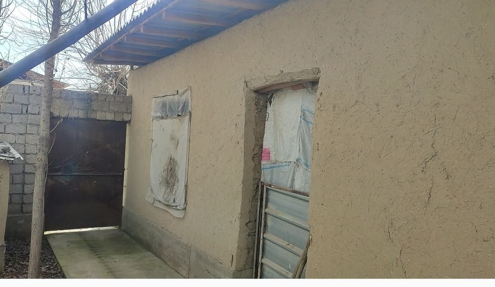 6-xonali uy, 6 m², Нурафшан (Тойтепа), sotuvga