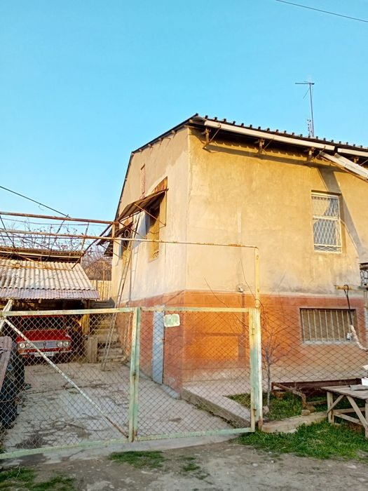 5-room house, 90 m², Нурафшан (Тойтепа), for sale