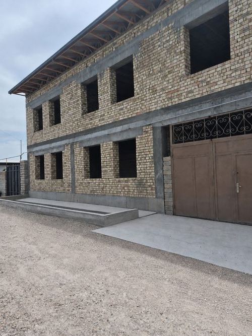 11-room house, 3 m²