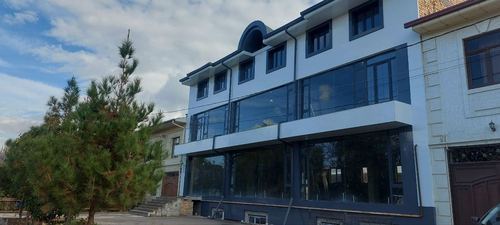 Бино ижарага берилади факат клиника учун
