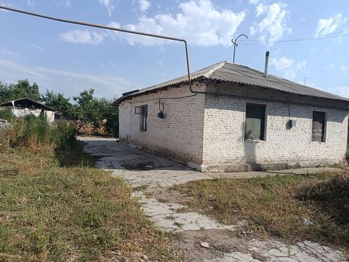 5-room house, 18 m²