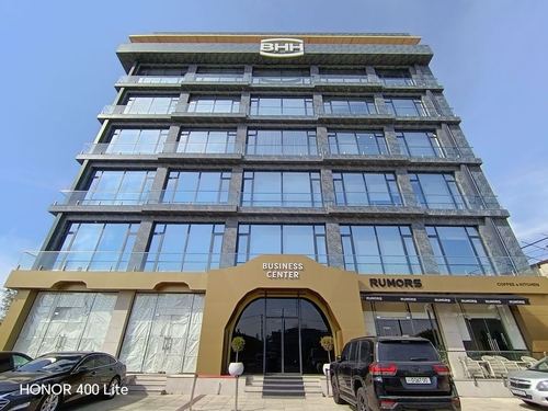 Аренда Помещений В доль дороги BHH Business Center