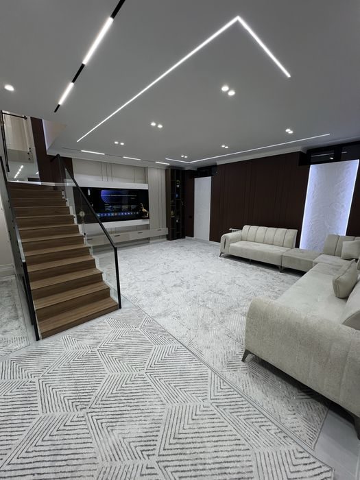4-комнатная квартира, 130 м², Ташкент, Учтепинский район, на продажу