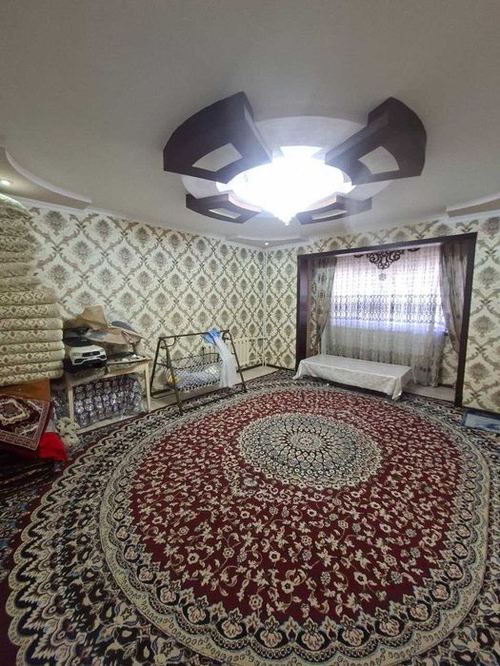 4-xonali kvartira, 96 m²