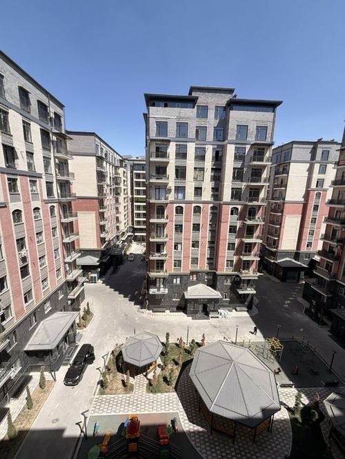 4-комнатная квартира, 94 м²