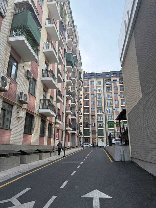 2-xonali kvartira, 72 m²