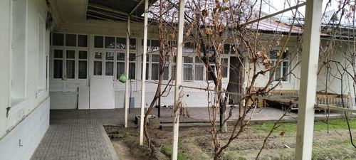 5-room dacha, 650 m²