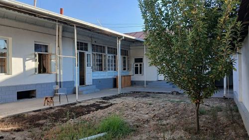 4-room house, 396 m²