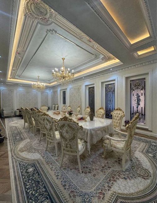 8-room house, 800 m²