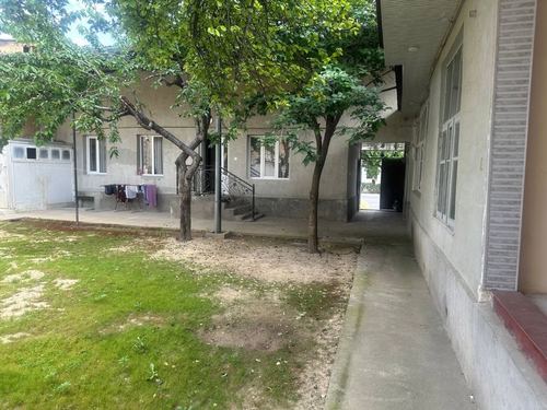 5-xonali uy, 360 m²