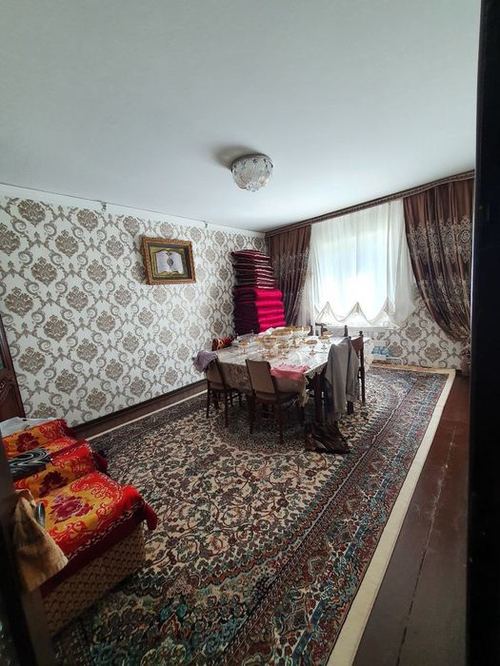 6-xonali kvartira, 103 m²