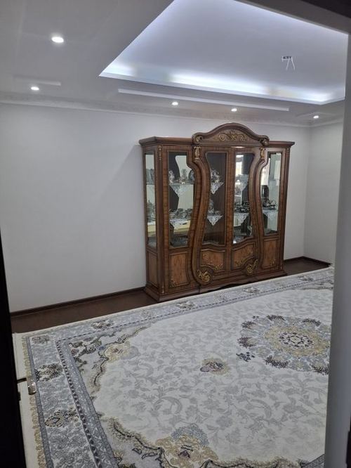 3-xonali kvartira, 80 m²