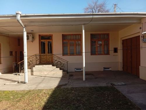 5-комнатный дом, 311 м²