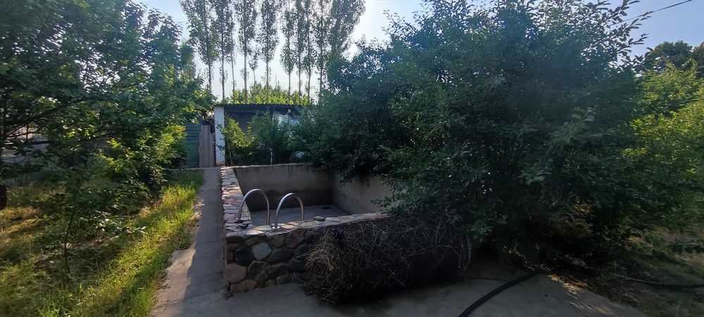 4-room dacha, 600 m², Паркент, for sale
