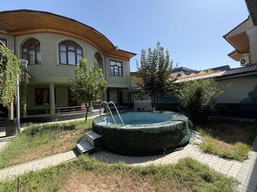 3-комнатный дом, 250 м²