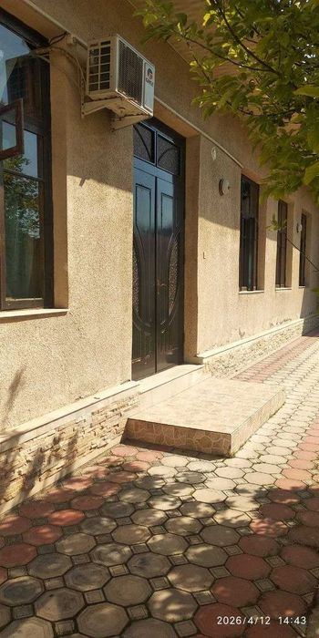 7-комнатный дом, 690 м²