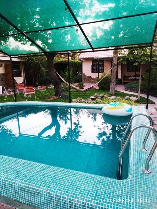 4-room dacha, 1 m²