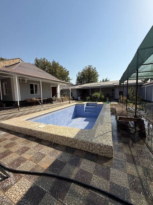 3-room dacha, 90 m²