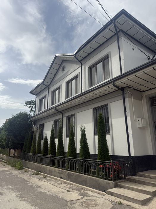 8-room dacha, 600 m², Tashkent, Uchtepa District, for sale