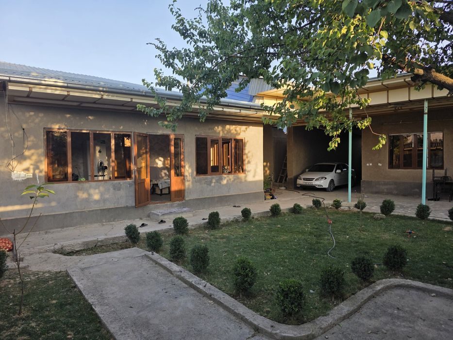 5-room house, 79 m², Паркент, for sale