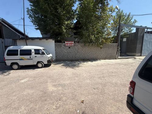 Arendaga joy bor Bitonka yoli yuzida temir bozor orqasida