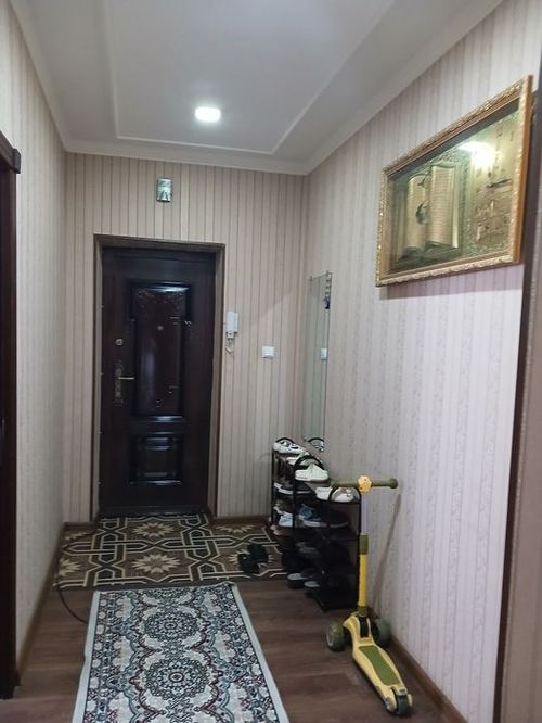 4-xonali kvartira, 98 m²