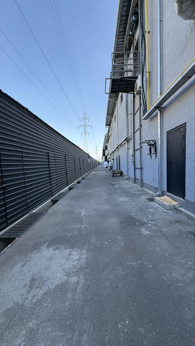 Аренда 320м2 3 уровня Учтепа Алгоритм под офис шоурум магазин уч центр