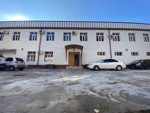 Продаётся в помещение под офис склад в Учтепинский район