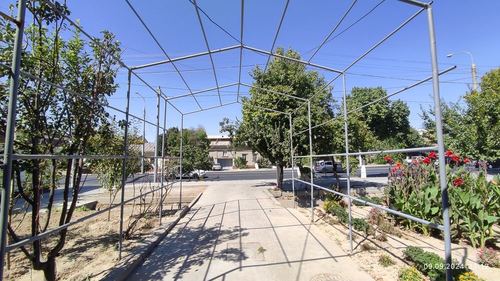 7-room house, 300 m²