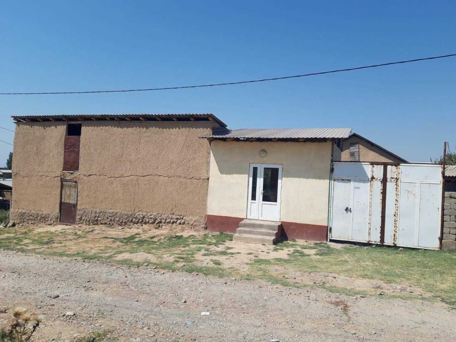 4-room house, 600 m², Паркент, for sale