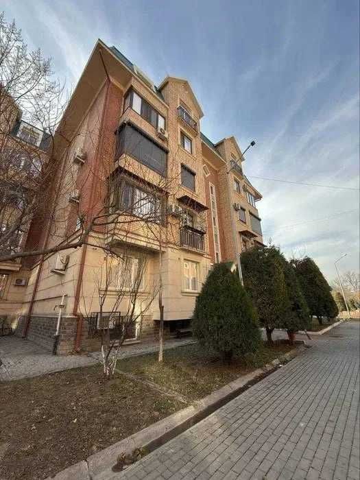 3-room apartment, 112 m², Tashkent, Yashnabad District, for sale