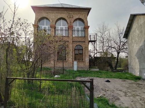 Yuqori chrchiqda yer uchaska sotiladi 6 sotx