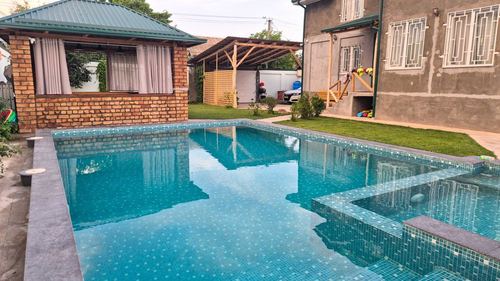 6-room house, 180 m²