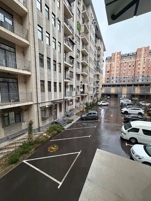 3-xonali kvartira, 76 m²