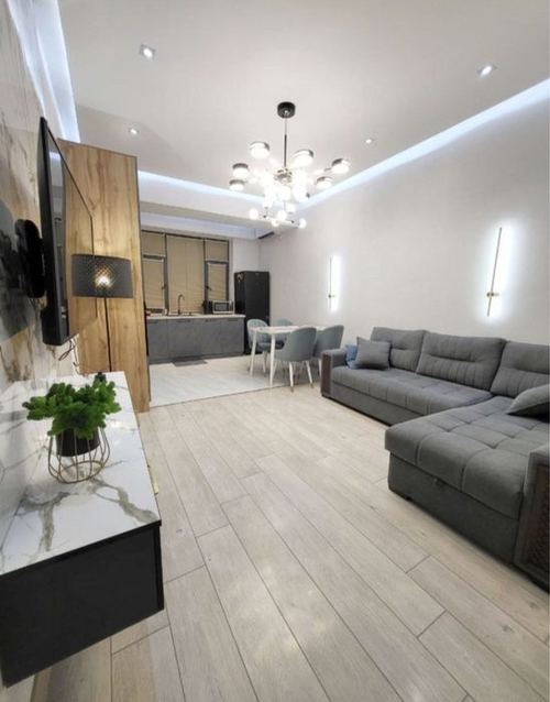 3-xonali kvartira, 80 m²