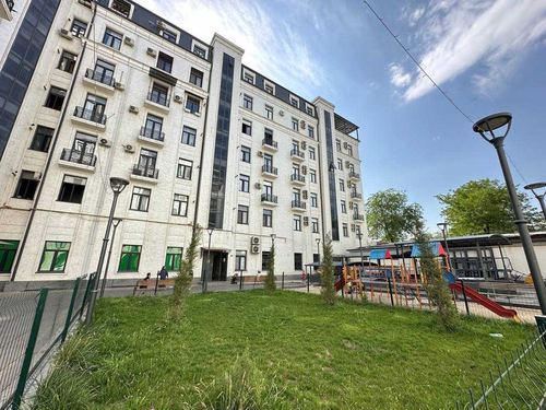 6-xonali kvartira, 204.16 m²