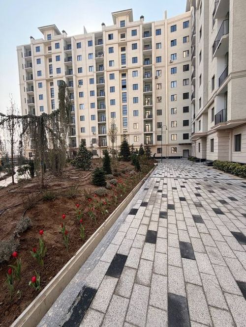2-xonali kvartira, 70 m²