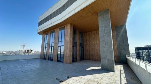 7-xonali kvartira, 450 m²