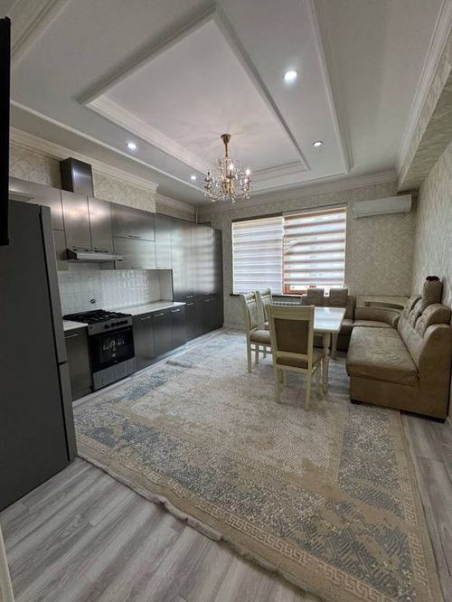 4-room apartment, 130 m²