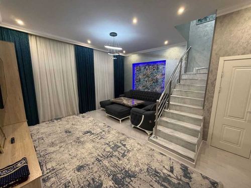 5-room apartment, 131 m²