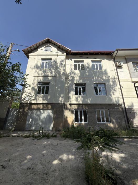 8-xonali uy, 200 m², Toshkent, Yashnobod tumani, sotuvga