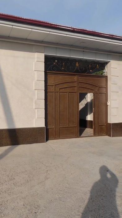 6-room house, 350 m²