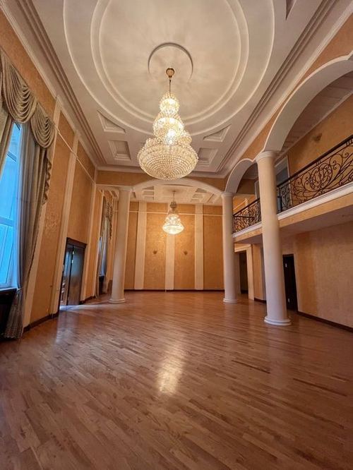 6-room house, 8.8 m²