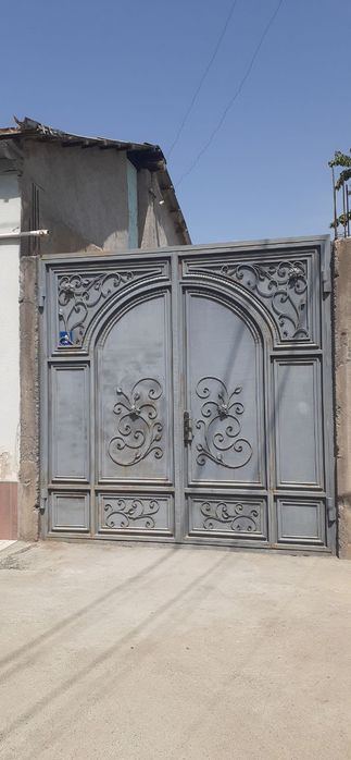 3-room house, 400 m²