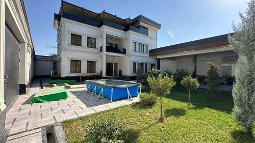 7-room house, 500 m²