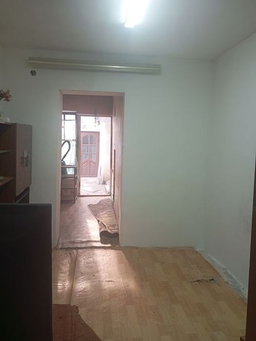 1-xonali uy, 30 m²