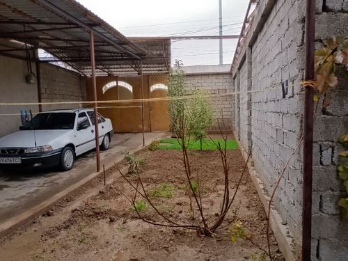 6-room house, 4 m²