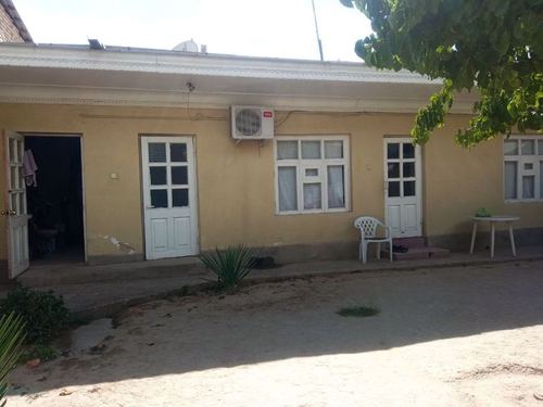 6-room house, 380 m²
