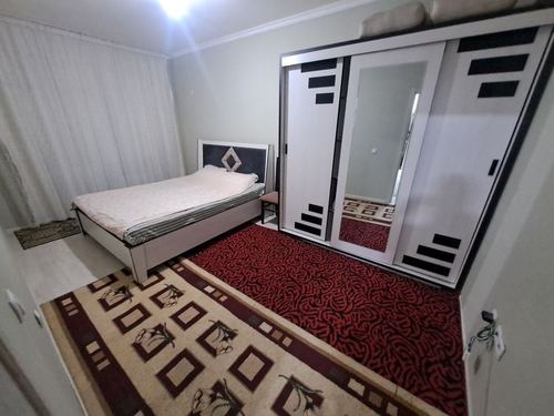 3-xonali kvartira, 70 m²