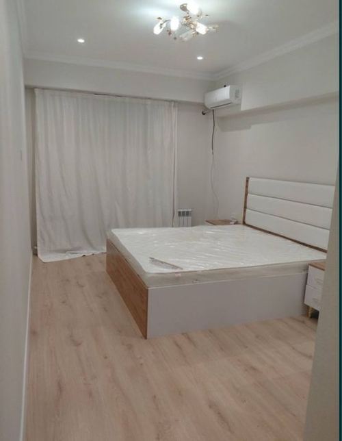 2-xonali kvartira, 78 m²